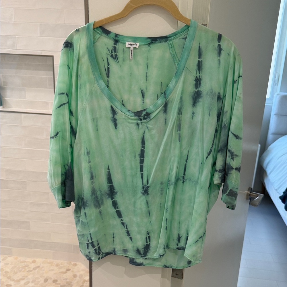 Splendid Super Soft Relaxed Green Tie-Dye  Top